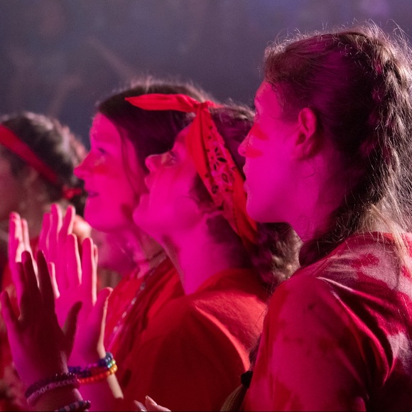 Meet your Posher, Meredith - Picture 12 of 15